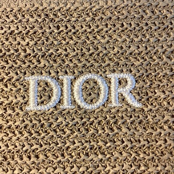 NIB Christian Dior GWP Raffia Zipper Clutch Embroidered Straw Pouch - Picture 2 of 5